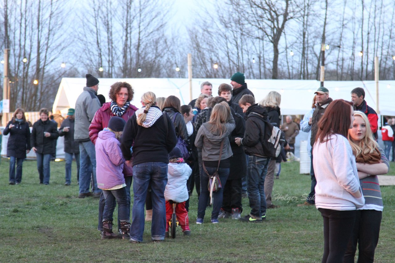 Bild 42 - Osterfeuer 2012